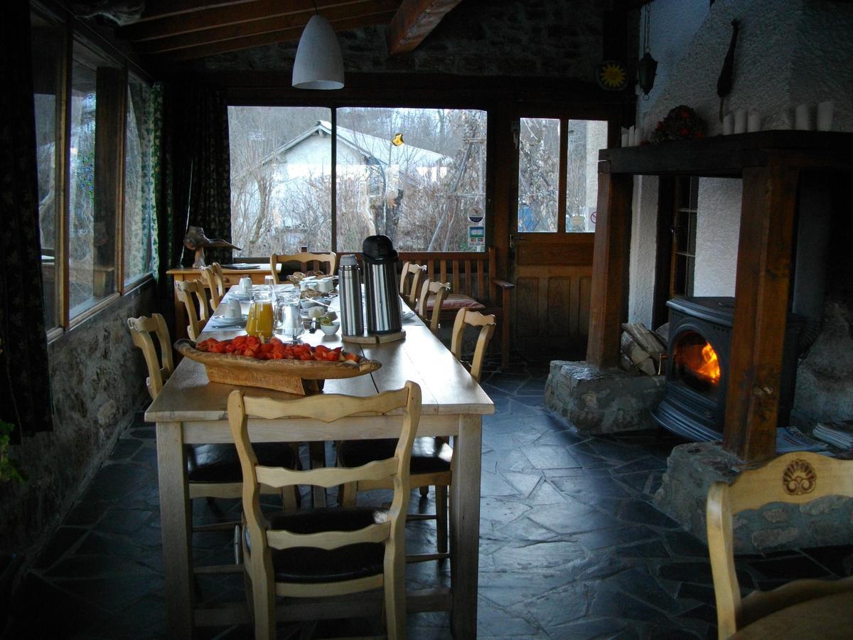 B&B Las Trinquades Boussenac Exterior photo